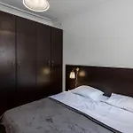 アパート 1 Bedroom Awesome In