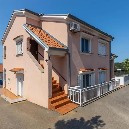 アパート 1 Bedroom Awesome In