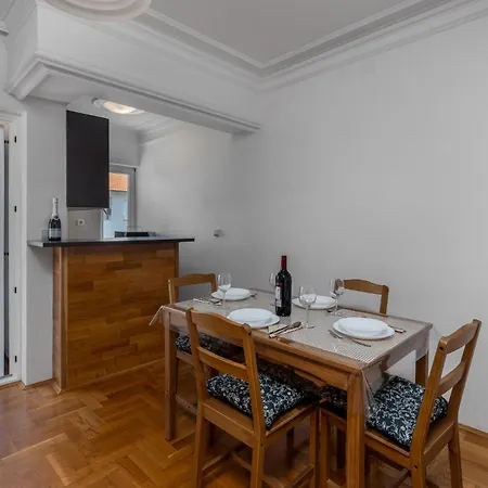 1 Bedroom Stunning In Apartmán