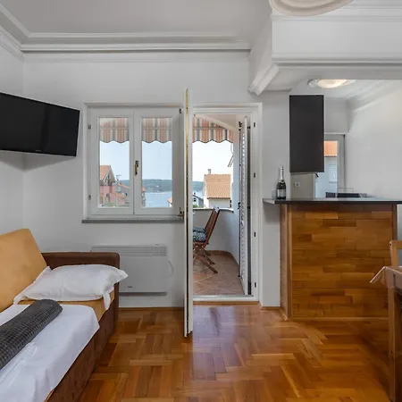 1 Bedroom Awesome In * Crikvenica