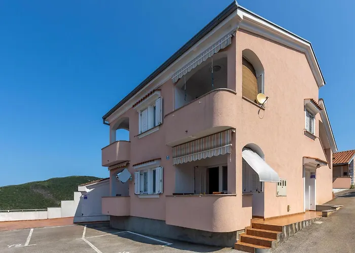 1 Bedroom Stunning In * Crikvenica