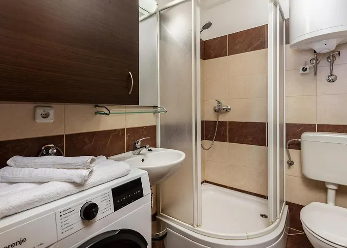 Apartament 1 Bedroom Stunning In *